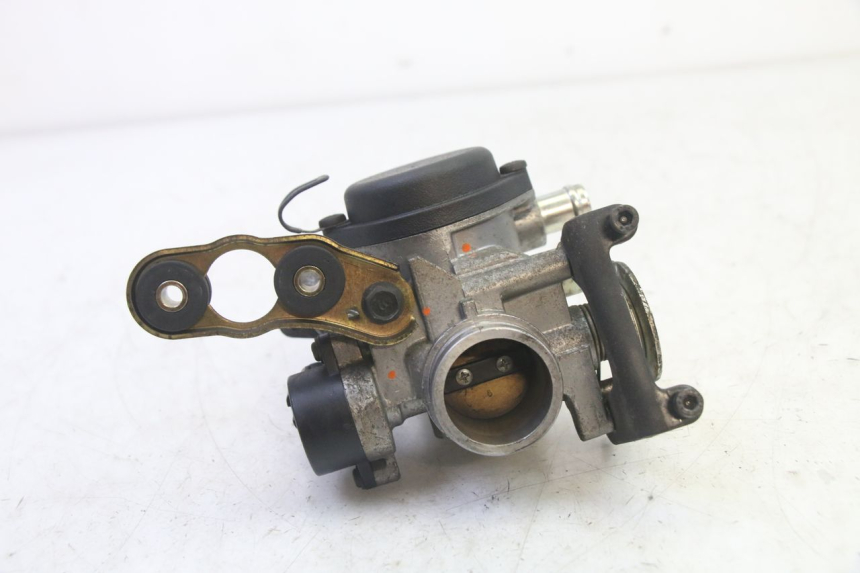 photo de INJEÇÃO YAMAHA X-MAX XMAX 250 (2006 - 2009) - Detalhe da peça