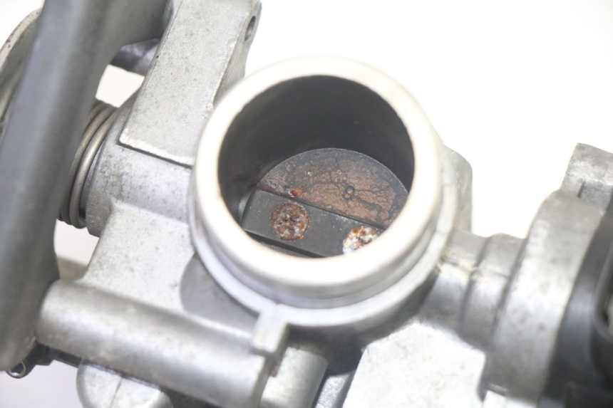 photo de INJEÇÃO YAMAHA X-MAX XMAX 125 (2010 - 2013) - Zoom do estado de desgaste