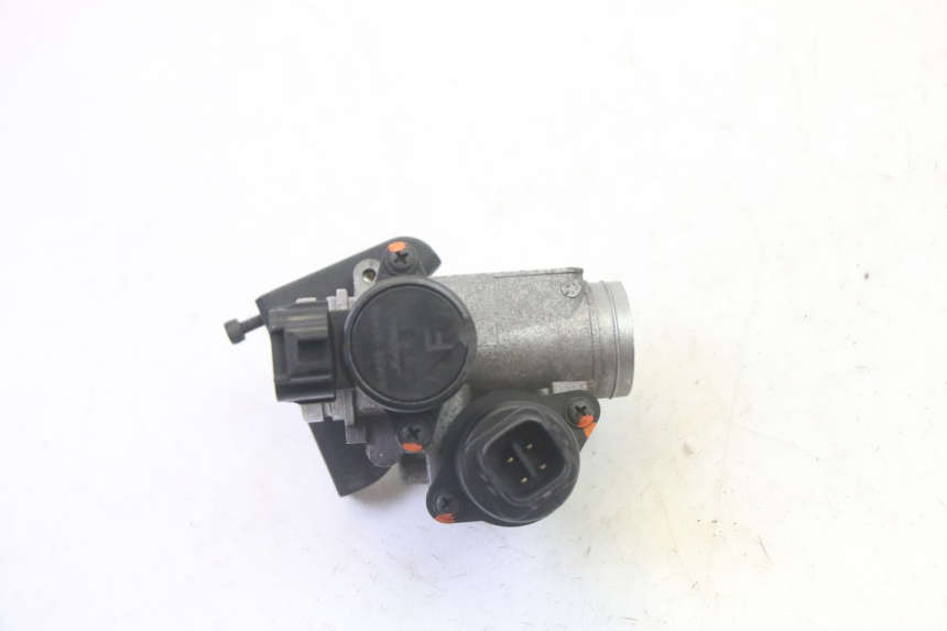 photo de INJEÇÃO YAMAHA X-MAX XMAX 125 (2010 - 2013) - Estado da superfície