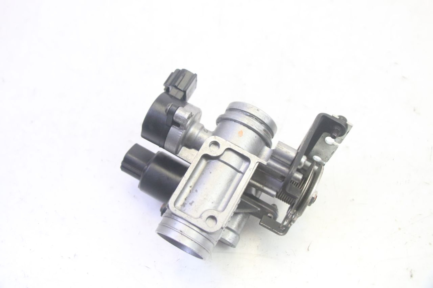 photo de INJEÇÃO YAMAHA XMAX X-MAX 125 (2006 - 2009) - Outro ângulo de visão