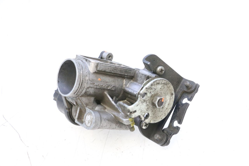 photo de INJEÇÃO YAMAHA X-MAX XMAX 125 (2010 - 2013) - Outro ângulo de visão