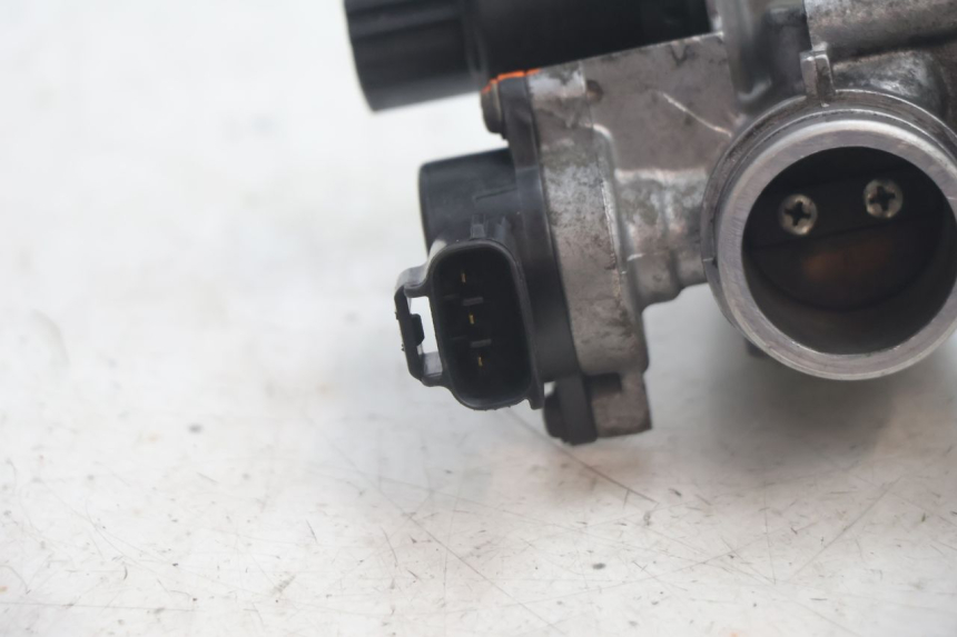 photo de INJEÇÃO YAMAHA X-MAX XMAX 125 (2010 - 2013) - Detalhe da peça