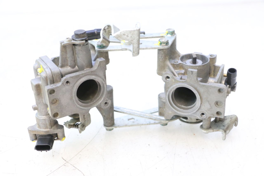 photo de INJEÇÃO HONDA XLV VARADERO 125 (2007 - 2012) - Pontos de fixação