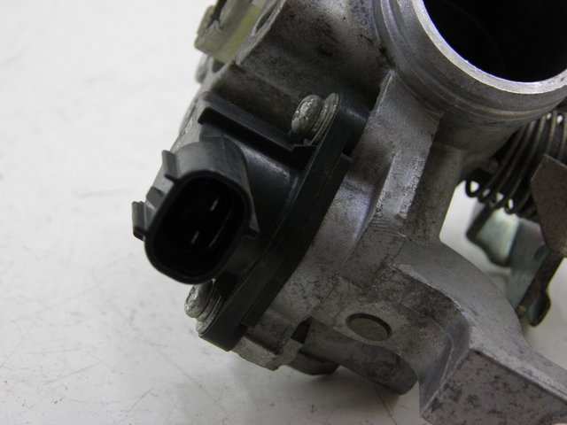 photo de INJEÇÃO YAMAHA YZF R 125 (2008 - 2013) - Outro ângulo de visão