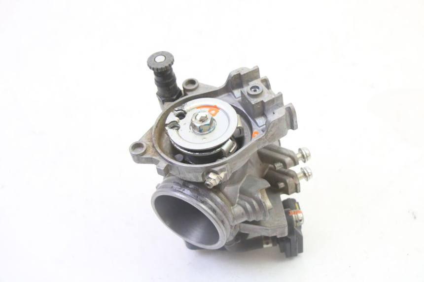photo de INJEÇÃO YAMAHA YZ-F YZF 250 (2014 - 2018) - Pontos de fixação