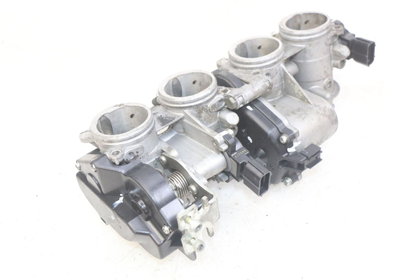 photo de INJEÇÃO YAMAHA YZF R1 1000 (2007 - 2008) - Estrutura - ampliação