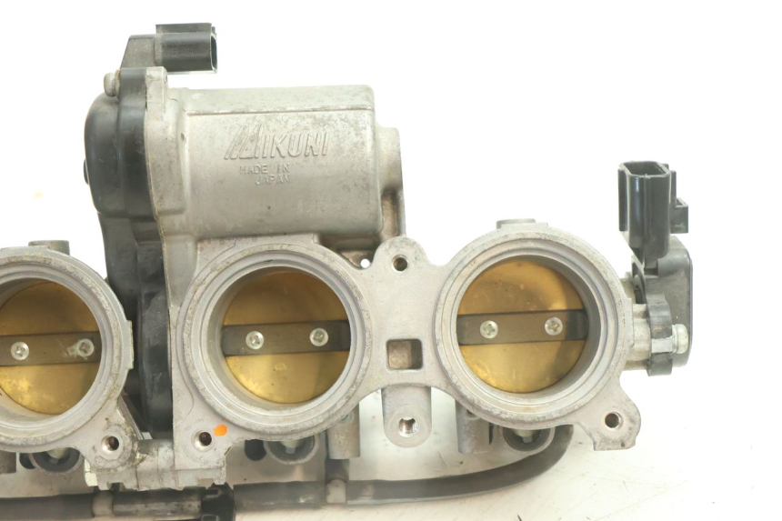 photo de INJEÇÃO YAMAHA YZF R6 600 (2008 - 2009) - Zoom do estado de desgaste