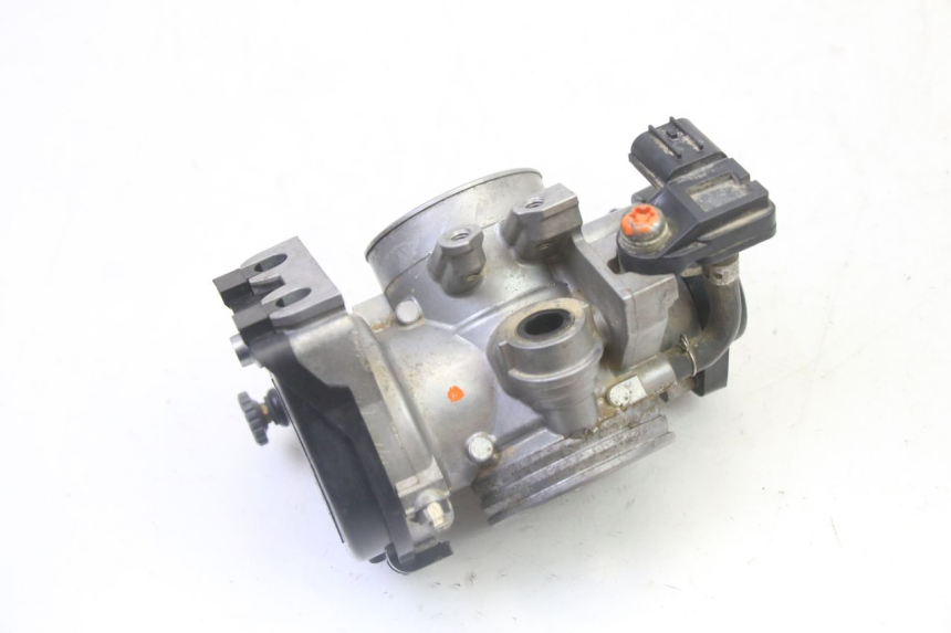 photo de INJEÇÃO YAMAHA YZF YZ-F 450 (2014 - 2016) - Pontos de fixação