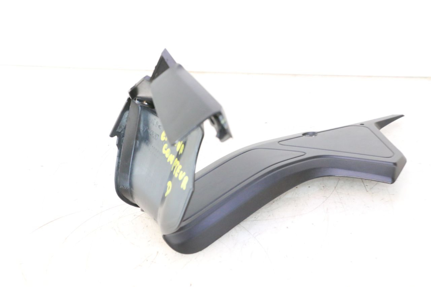 photo de INTERIOR CABEÇA GARFO DIREITO YAMAHA FZ8 800 (2010 - 2016) - Zoom do estado de desgaste