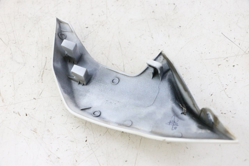 photo de INTERIOR CABEÇA GARFO DIREITO BMW G310 R 310 (2016 - 2020) - Outro ângulo de visão