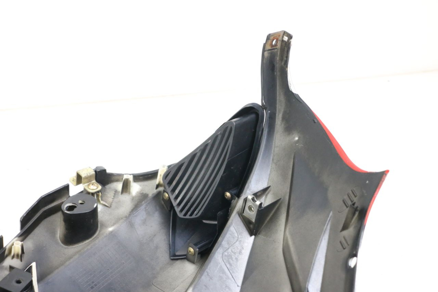 photo de INTERIOR CABEÇA GARFO DIREITO HYOSUNG GTR 125 (2006 - 2008) - Outro ângulo de visão