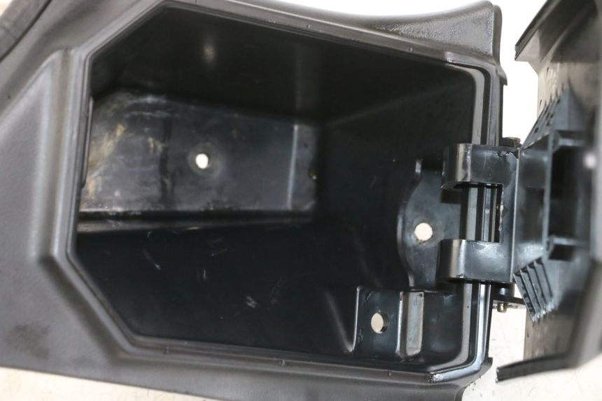 photo de INTERIOR CABEÇA GARFO DIREITO KAWASAKI GTR 1000 (1994 - 2004) - Detalhe da peça