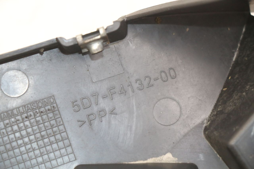 photo de INTERIOR CABEÇA GARFO DIREITO YAMAHA MT ABS 125 (2014 - 2018) - Detalhe da peça