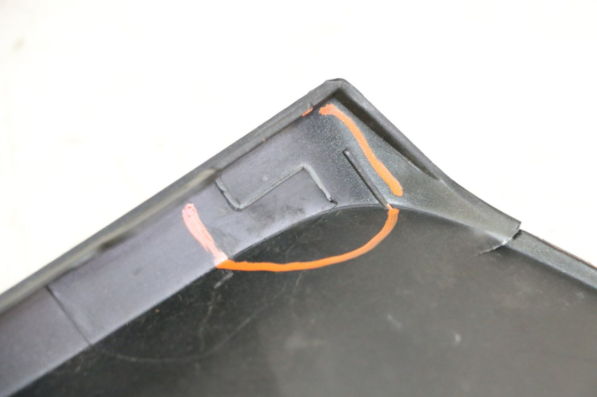 photo de INTERIOR CABEÇA GARFO DIREITO YAMAHA XMAX X-MAX 125 (2021 - 2025) - Ampliação técnica