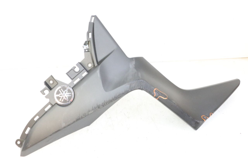 photo de INTERIOR CABEÇA GARFO DIREITO YAMAHA XMAX X-MAX 125 (2021 - 2025) - Marcações e referências