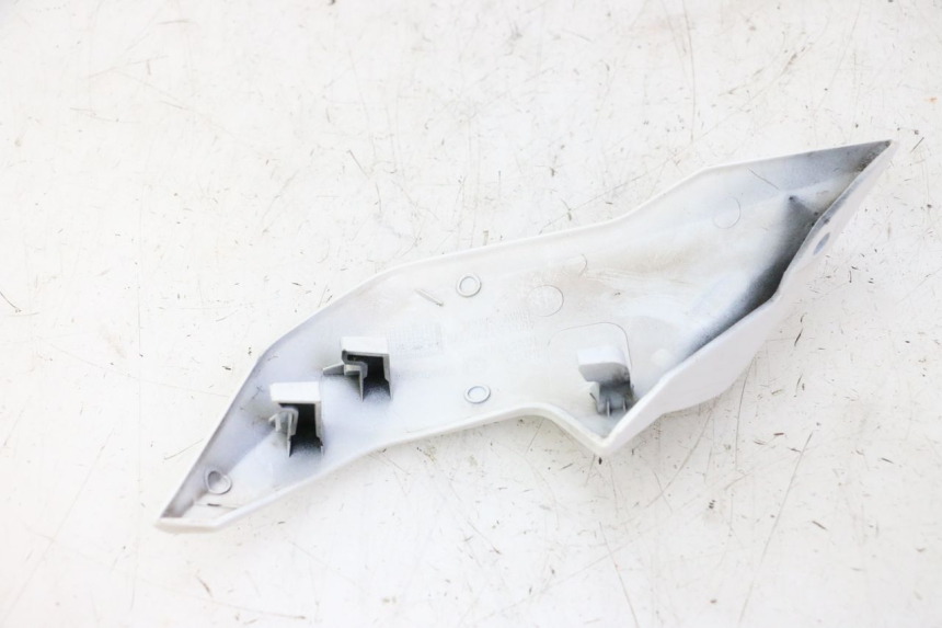 photo de INTERIOR CABEÇA GARFO ESQUERDO BMW G310 R 310 (2016 - 2020) - Outro ângulo de visão