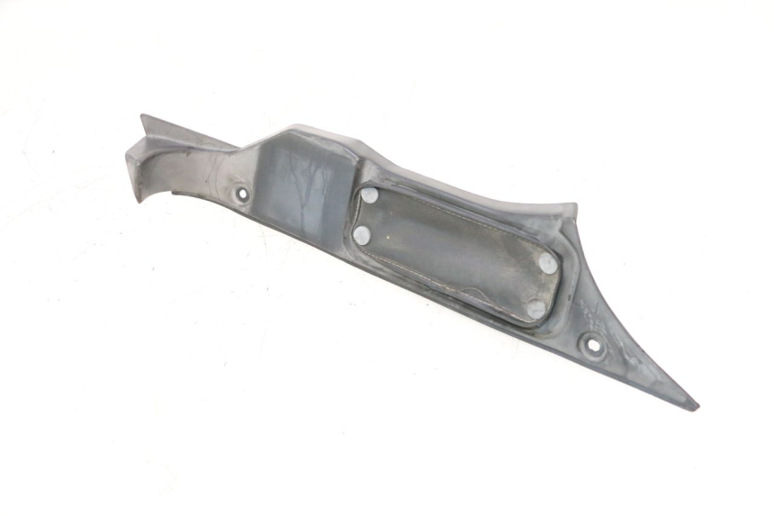 photo de INTERIOR DA CABEÇA DO GARFO ESQUERDO KAWASAKI GPX F ZX750F 750 (1986 - 1990) - Detalhe da peça