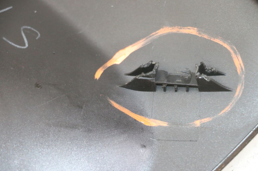 photo de INTERIOR CABEÇA GARFO ESQUERDO HONDA NTV DEAUVILLE ABS 700 (2007 - 2016) - Detalhe da peça