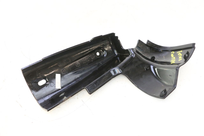 photo de INTERIOR DA CABEÇA DO GARFO ESQUERDO HARLEY DAVIDSON ROAD GLIDE FLTRXSE 1920 (2018 - 2022) - Pontos de fixação