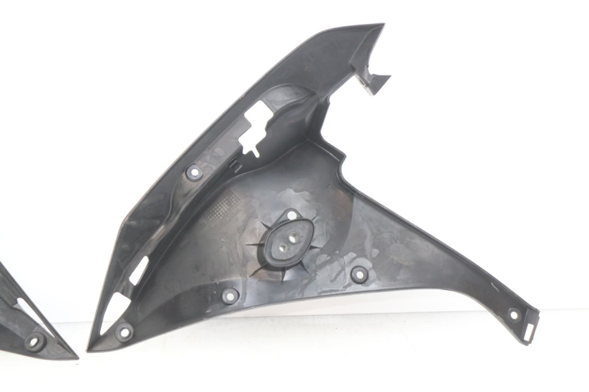 photo de INTERIOR DA CABEÇA DE GARFO HONDA CBRF CBR-F PC41 600 (2011 - 2013) - Zoom do estado de desgaste
