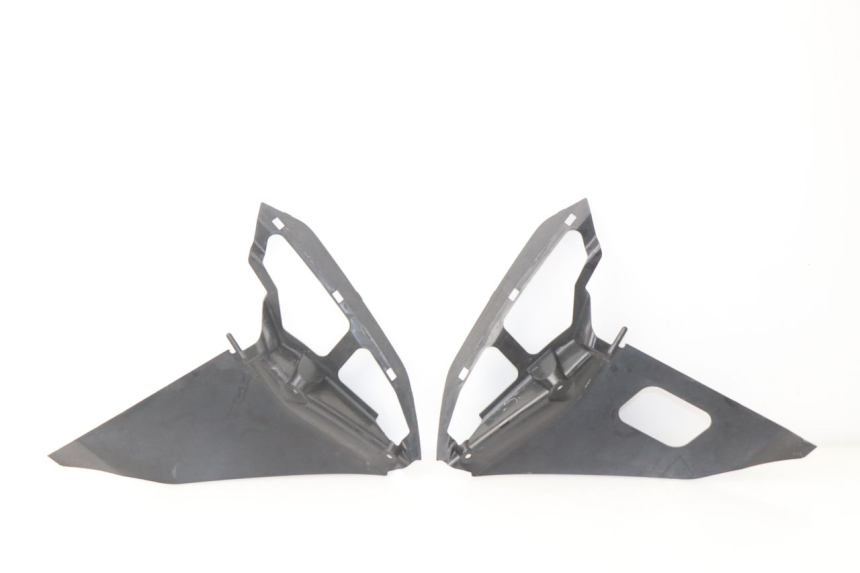 photo de INTERIOR DA CABEÇA DE GARFO SUZUKI GSX-R GSXR K16 1000 (2012 - 2016) - Vista principal