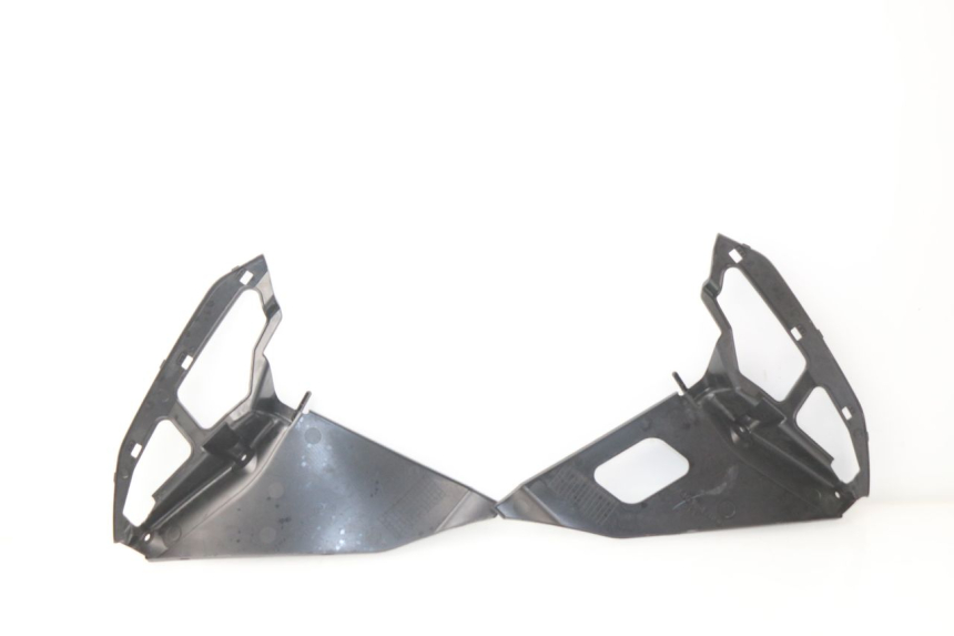 photo de INTERIOR DA CABEÇA DE GARFO SUZUKI GSX-R GSXR K16 1000 (2012 - 2016) - Outro ângulo de visão