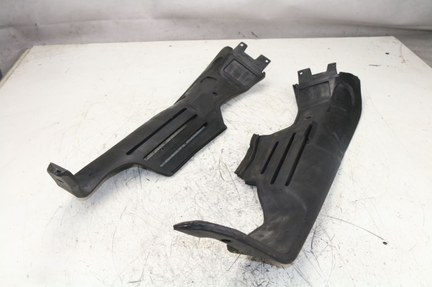 photo de INTERIOR DA CABEÇA DE GARFO BMW K 75 RT ABS 750 (1989 - 1997) - Ampliação técnica
