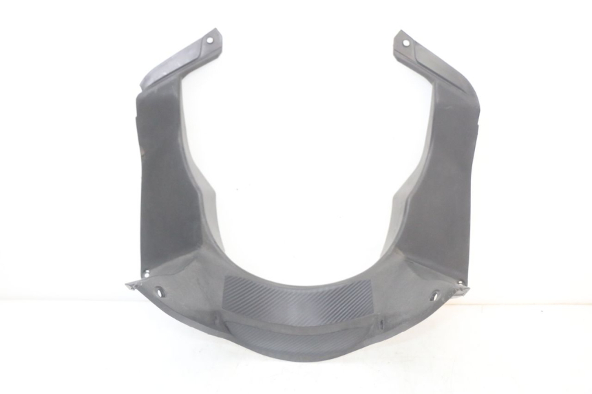 photo de INTERIOR DA CABEÇA DE GARFO SUZUKI GS F 500 (2004 - 2007) - Vista geral