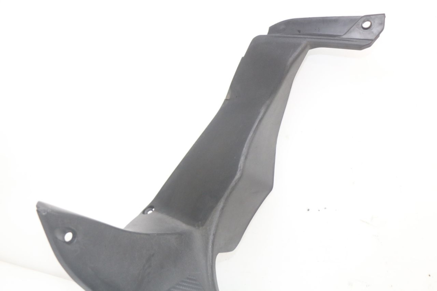 photo de INTERIOR DA CABEÇA DE GARFO SUZUKI GS F 500 (2004 - 2007) - Pontos de fixação