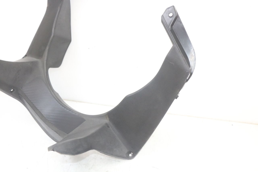 photo de INTERIOR DA CABEÇA DE GARFO SUZUKI GS F 500 (2004 - 2007) - Estado da superfície