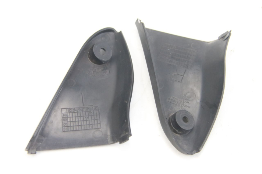 photo de INTERIOR DA CABEÇA DE GARFO SUZUKI SV S 650 (1999 - 2002) - Zoom do estado de desgaste