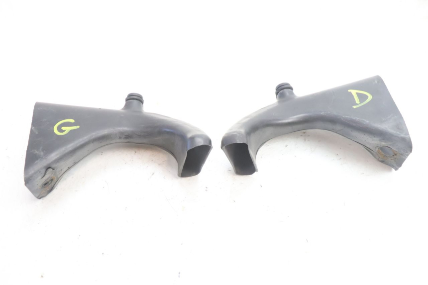 photo de INTERIOR DA CABEÇA DA GARFO YAMAHA XJR 1300 (1998 - 2002) - Detalhe da peça