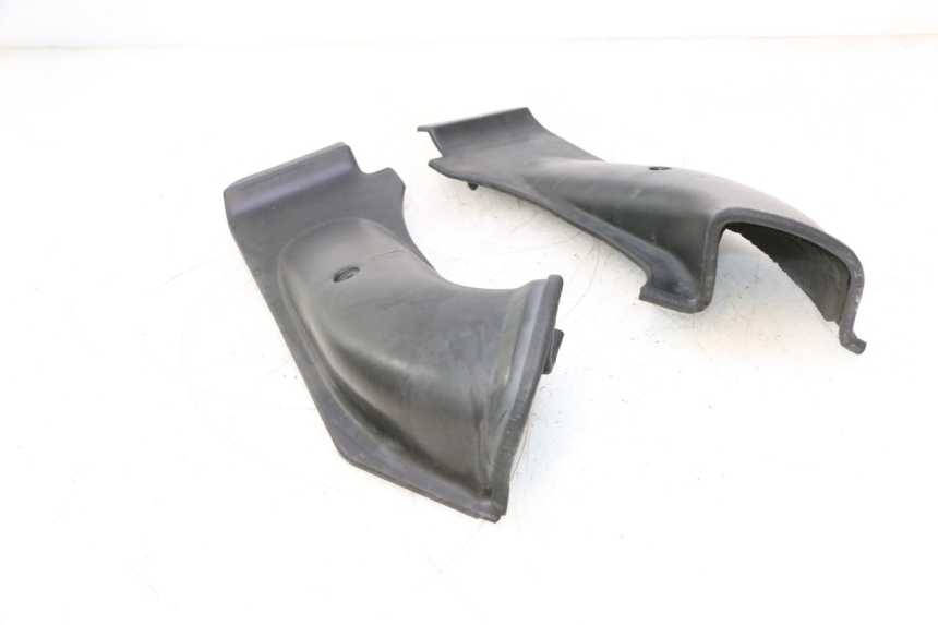photo de INTERIOR DA CABEÇA DE GARFO KAWASAKI ZX-6R ZX6R 600 (1995 - 1997) - Zoom do estado de desgaste