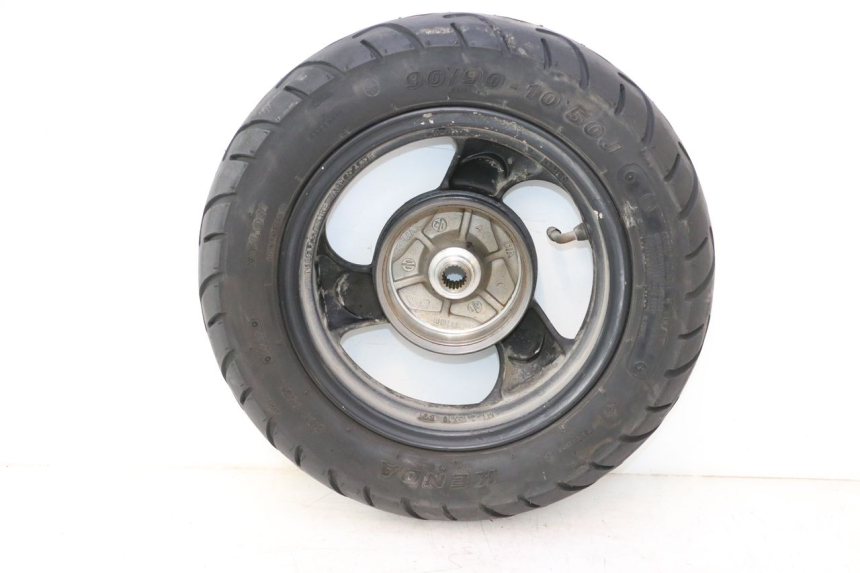photo de RODA TRASEIRA E PNEU KYMCO AGILITY 4T 10" 50 (2005 - 2018) - Peça verificada