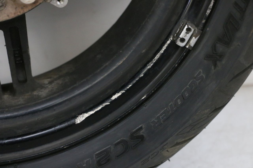 photo de ARO TRASEIRO E PNEU SUZUKI BURGMAN 650 (2013 - 2020) - Estrutura - ampliação