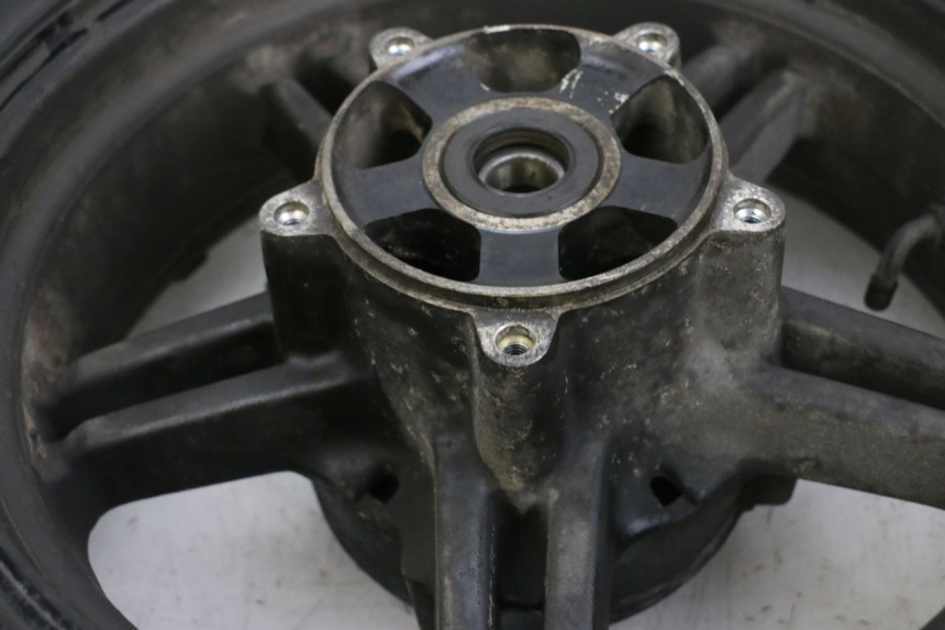 photo de ARO TRASEIRO E PNEU SUZUKI BURGMAN 650 (2013 - 2020) - Outro ângulo de visão