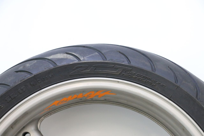 photo de ARO TRASEIRO E PNEU HONDA CB F HORNET 600 (2005 - 2006) - Ampliação dos componentes