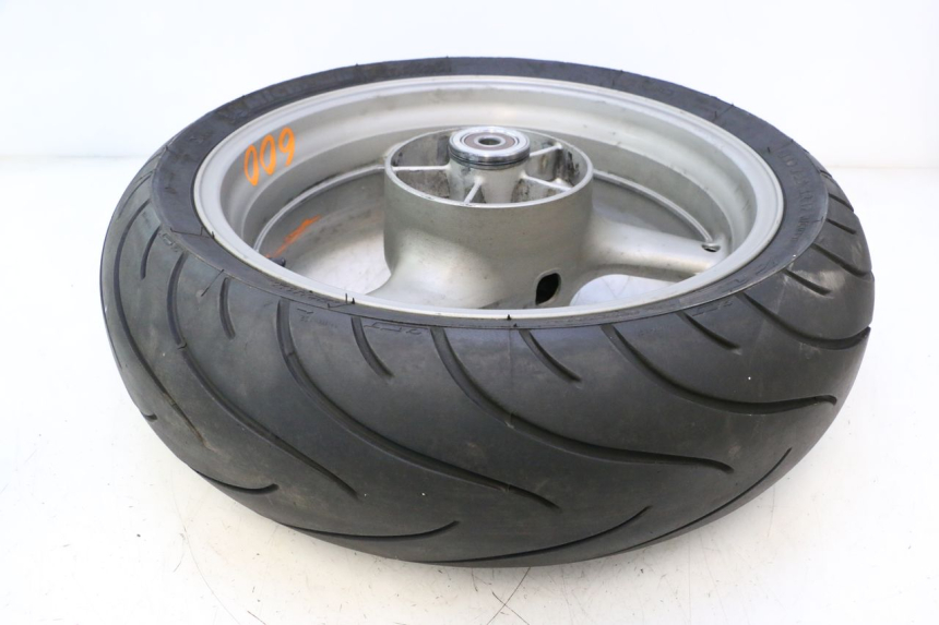 photo de ARO TRASEIRO E PNEU HONDA CB F HORNET 600 (2005 - 2006) - Vista geral