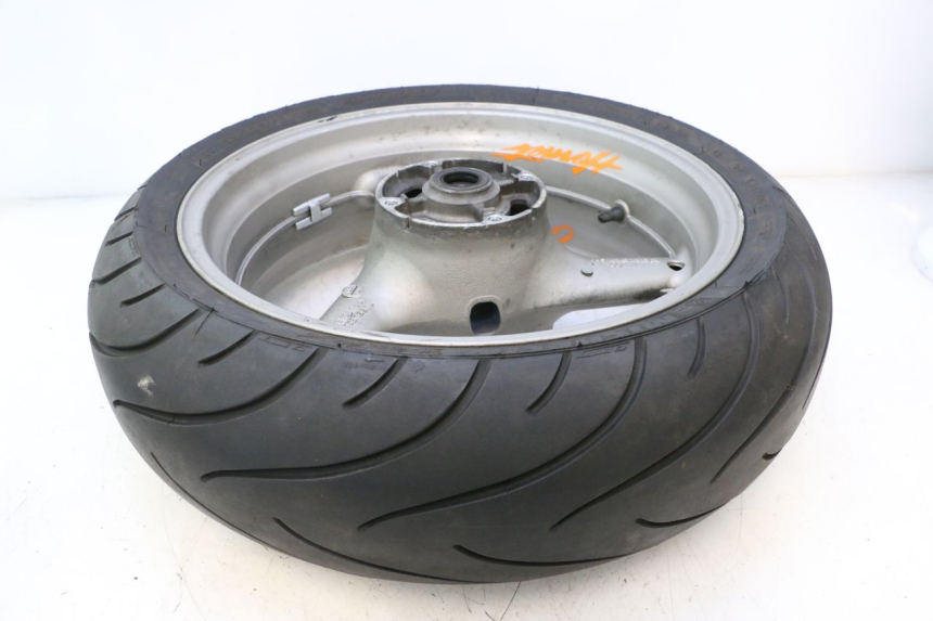 photo de ARO TRASEIRO E PNEU HONDA CB F HORNET 600 (2005 - 2006) - Estado da superfície