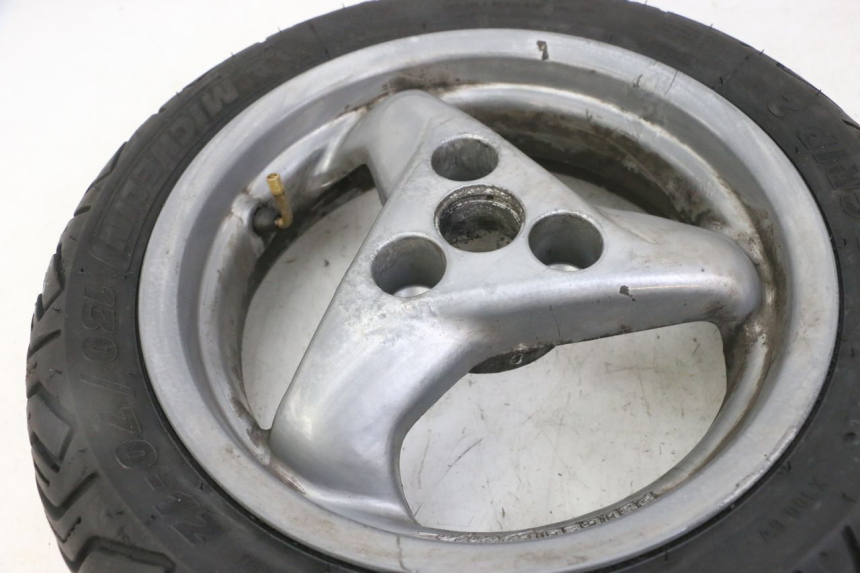photo de ARO TRASEIRO E PNEU PEUGEOT ELYSTAR 125 (2002 - 2007) - Ampliação técnica