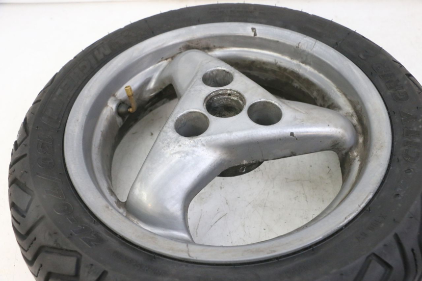 photo de ARO TRASEIRO E PNEU PEUGEOT ELYSTAR 125 (2002 - 2007) - Pontos de fixação