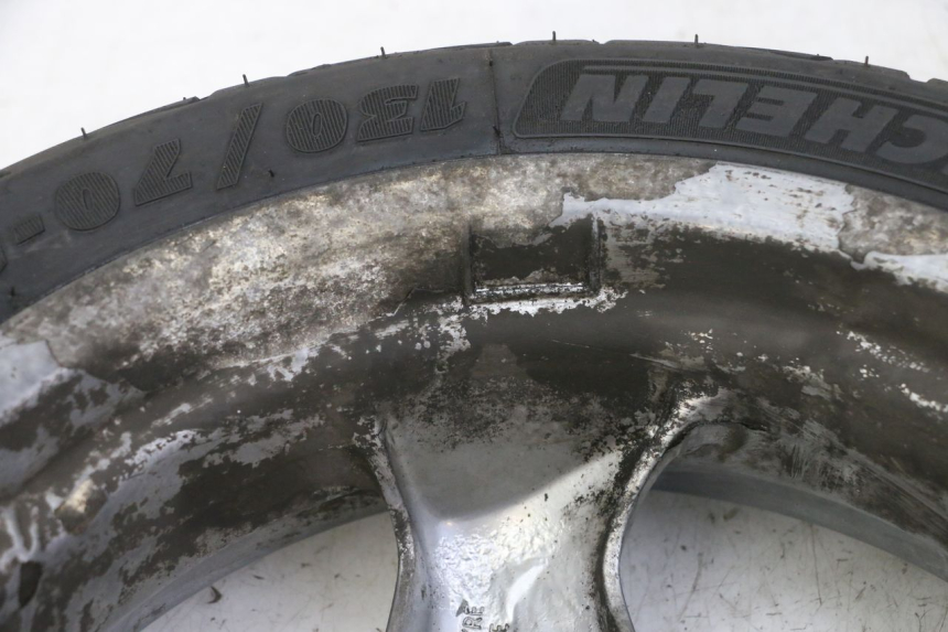 photo de ARO TRASEIRO E PNEU PEUGEOT ELYSTAR 125 (2002 - 2007) - Marcações e referências