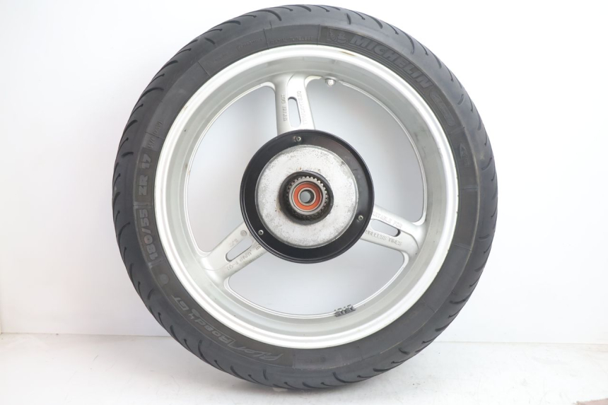 photo de ARO TRASEIRO E PNEU YAMAHA FJR 1300 (2001 - 2005) - Vista principal