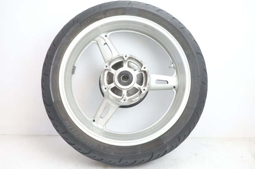 photo de ARO TRASEIRO E PNEU YAMAHA FJR 1300 (2001 - 2005) - Vista geral