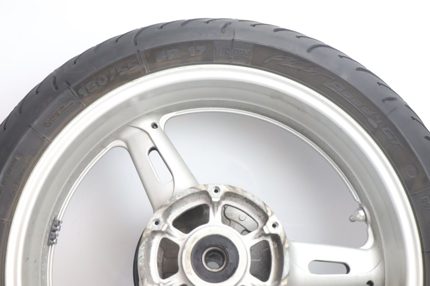 photo de ARO TRASEIRO E PNEU YAMAHA FJR 1300 (2001 - 2005) - Pontos de fixação