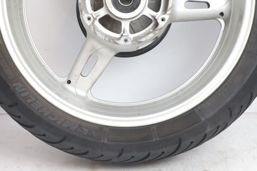photo de ARO TRASEIRO E PNEU YAMAHA FJR 1300 (2001 - 2005) - Estado da superfície