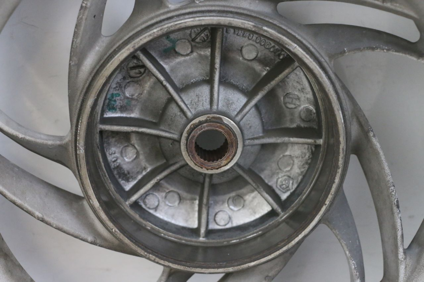 photo de ARO TRASEIRO E PNEU PIAGGIO FLY 4T 50 (2013 - 2017) - Ampliação dos componentes