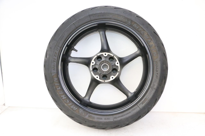 photo de ARO TRASEIRO E PNEU YAMAHA FZ6 FAZER S2 600 (2007 - 2011) - Inspeção visual