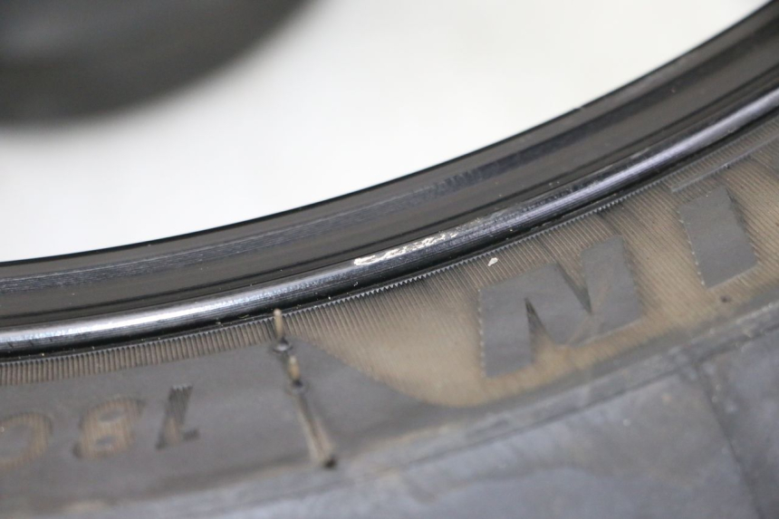 photo de ARO TRASEIRO E PNEU YAMAHA FZ6 FAZER S2 600 (2007 - 2011) - Estado da superfície
