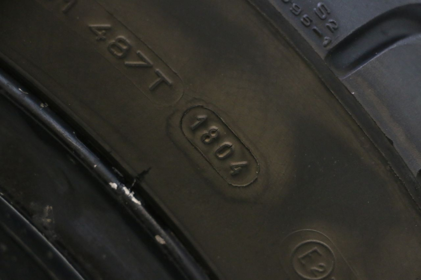 photo de ARO TRASEIRO E PNEU KAWASAKI GPX F ZX750F 750 (1986 - 1990) - Detalhe da peça